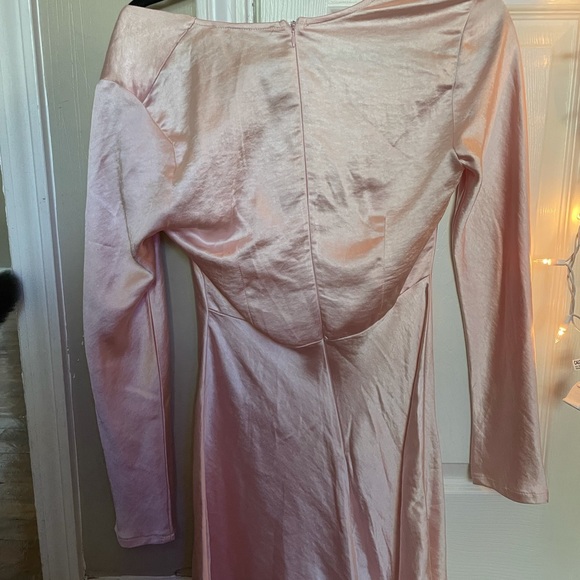 Silk dress from local boutique - Picture 2 of 2